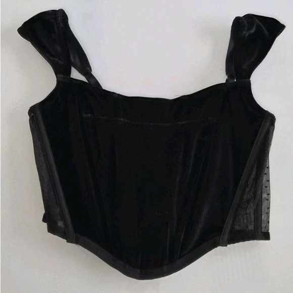 Victoria's Secret Black Velvet Crop Top - Picture 2 of 2